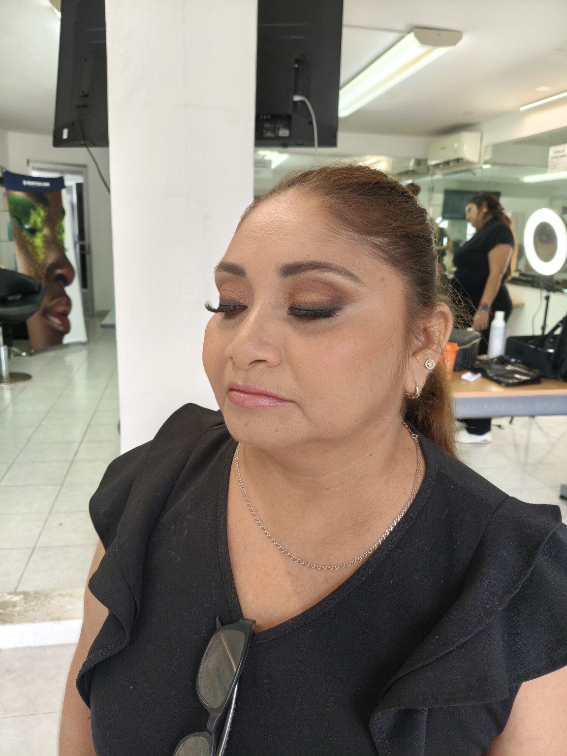 Resultado de maquillaje social en el salón
